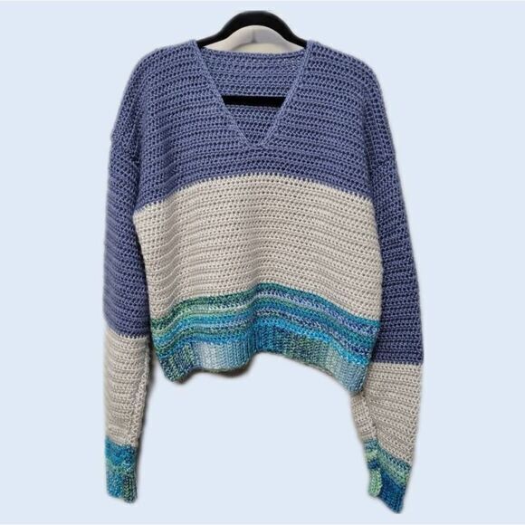 Handmade Chunky Knitted Sweater Size XL Blue Colorblock Oversized V Neck Slouchy - Picture 1 of 6